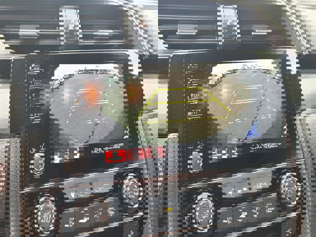 Used 2021 Honda Civic EX image 11