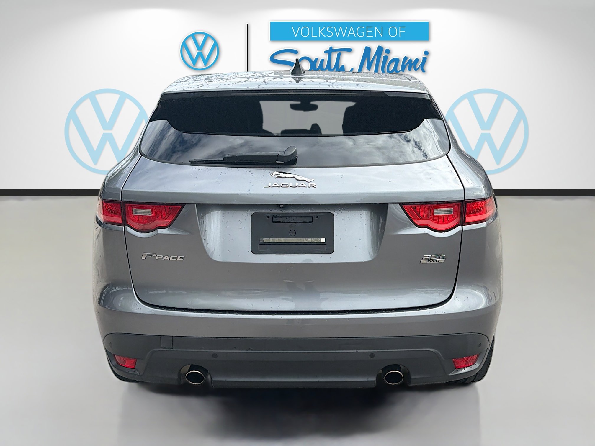 Used 2020 Jaguar F-PACE Premium image 6