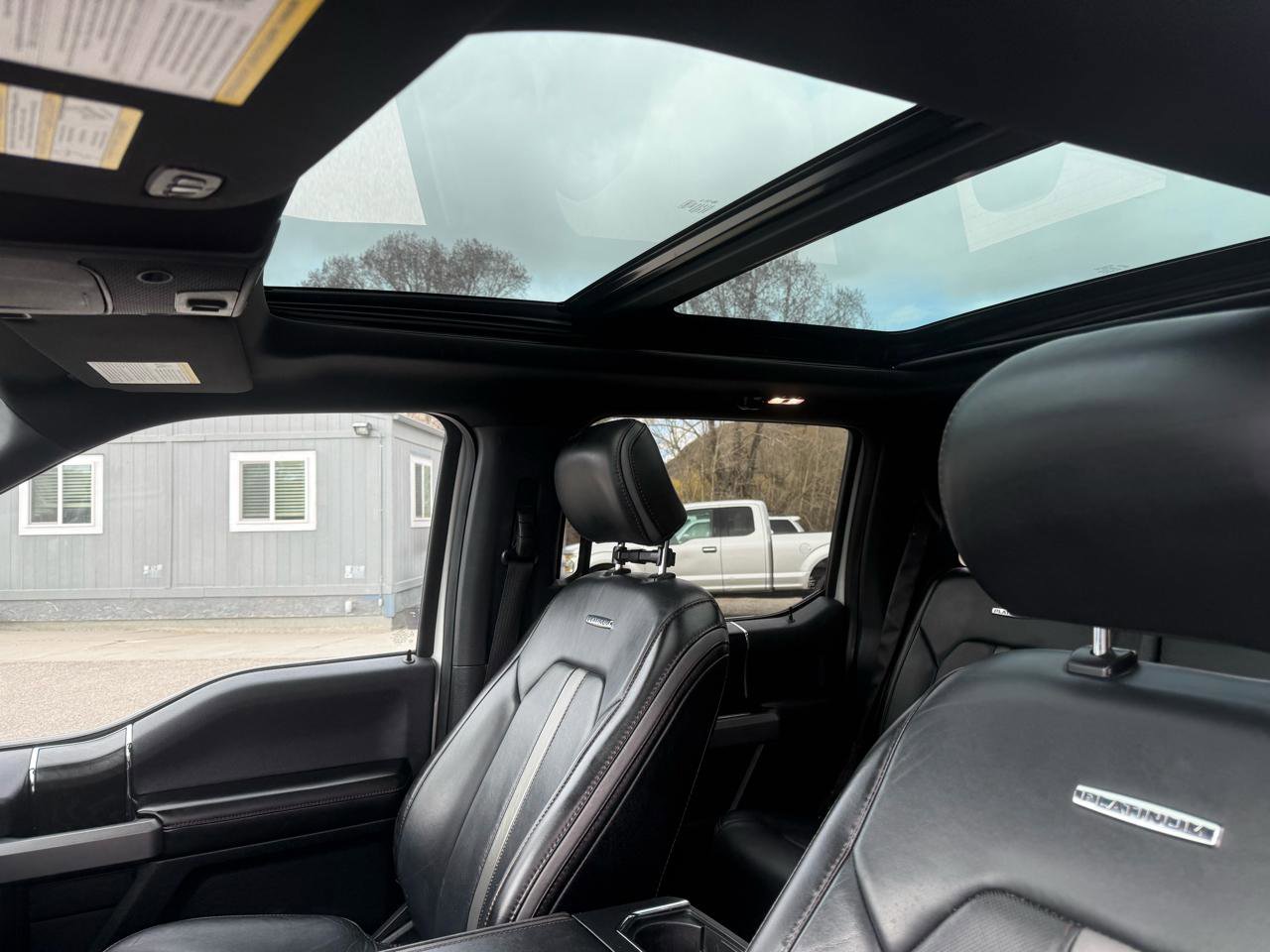 Used 2018 Ford F150 Platinum w/ Technology Package image 10