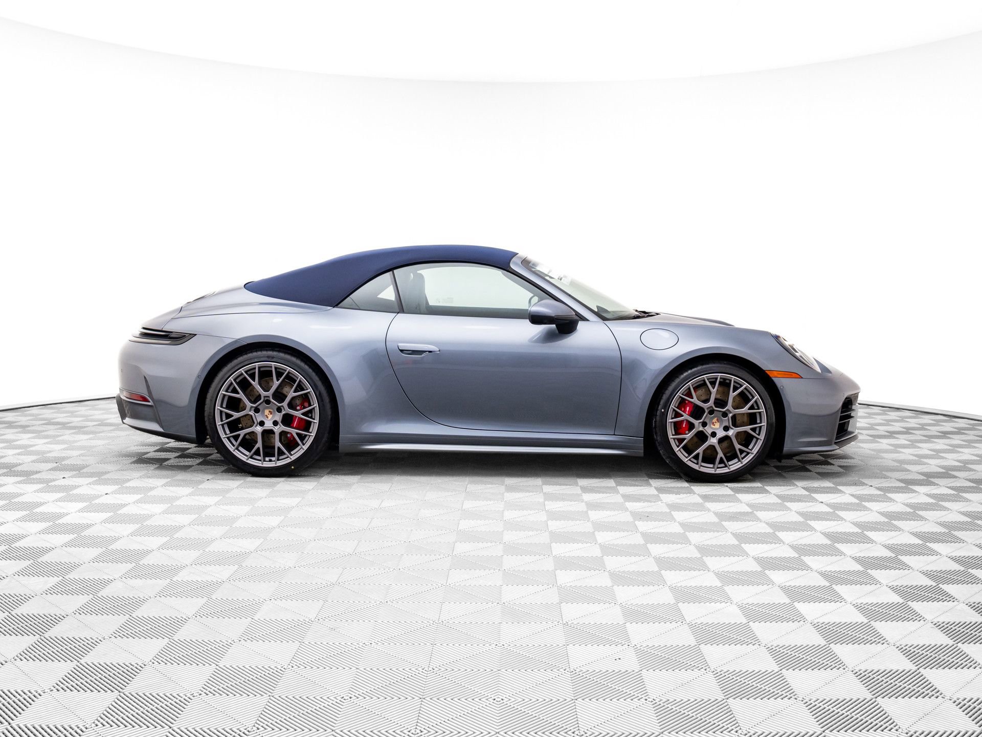 New 2026 Porsche 911 Carrera 4S image 8