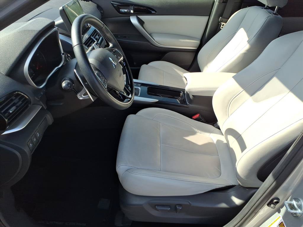Used 2025 Mitsubishi Eclipse Cross SEL AWD/4WD image 12