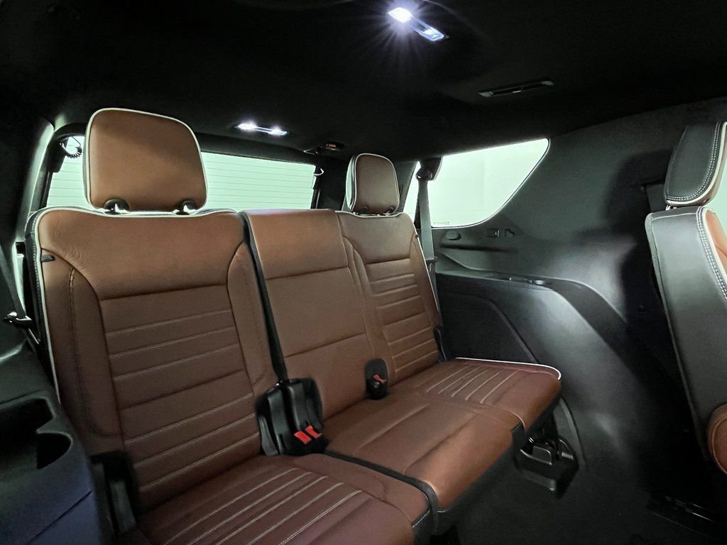 Used 2023 GMC Yukon Denali Ultimate image 24