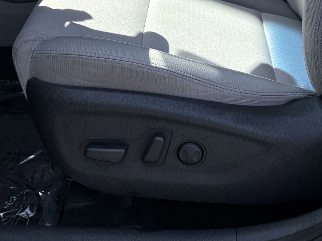 Used 2017 Hyundai Tucson Sport w/ Cargo Package AWD/4WD image 14