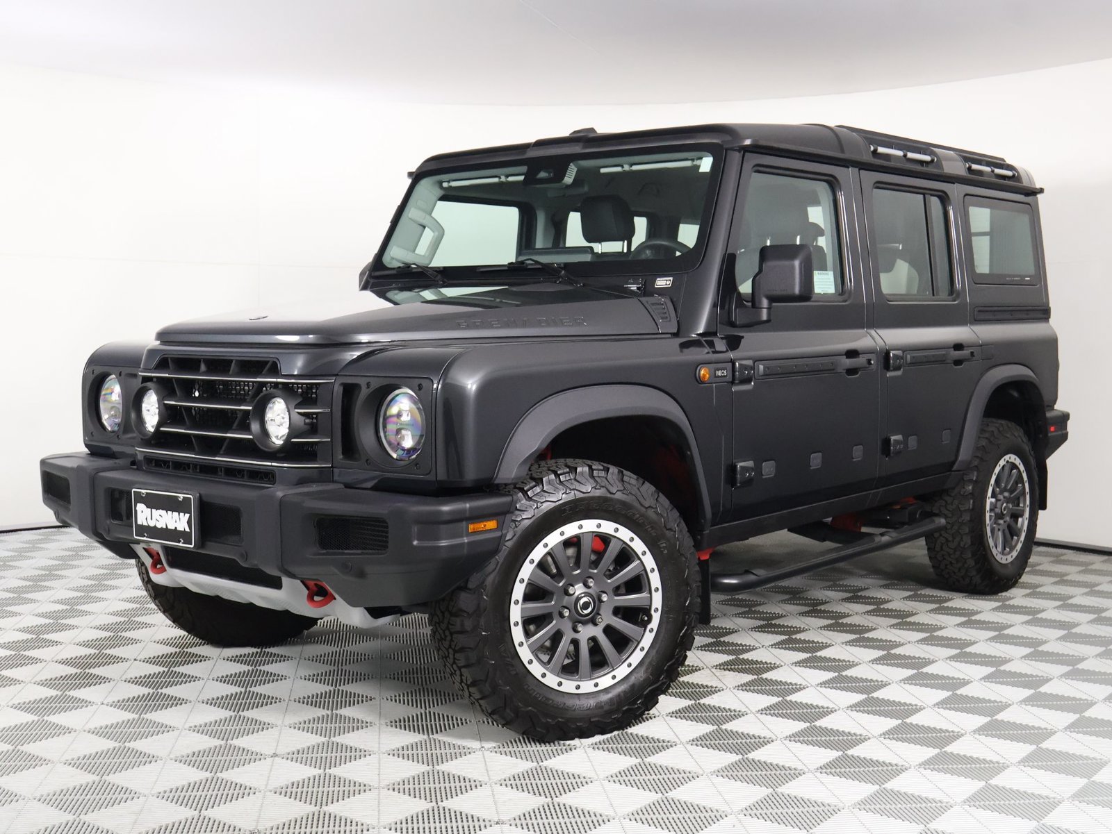 Used 2024 INEOS Grenadier Station Wagon AWD/4WD image 3