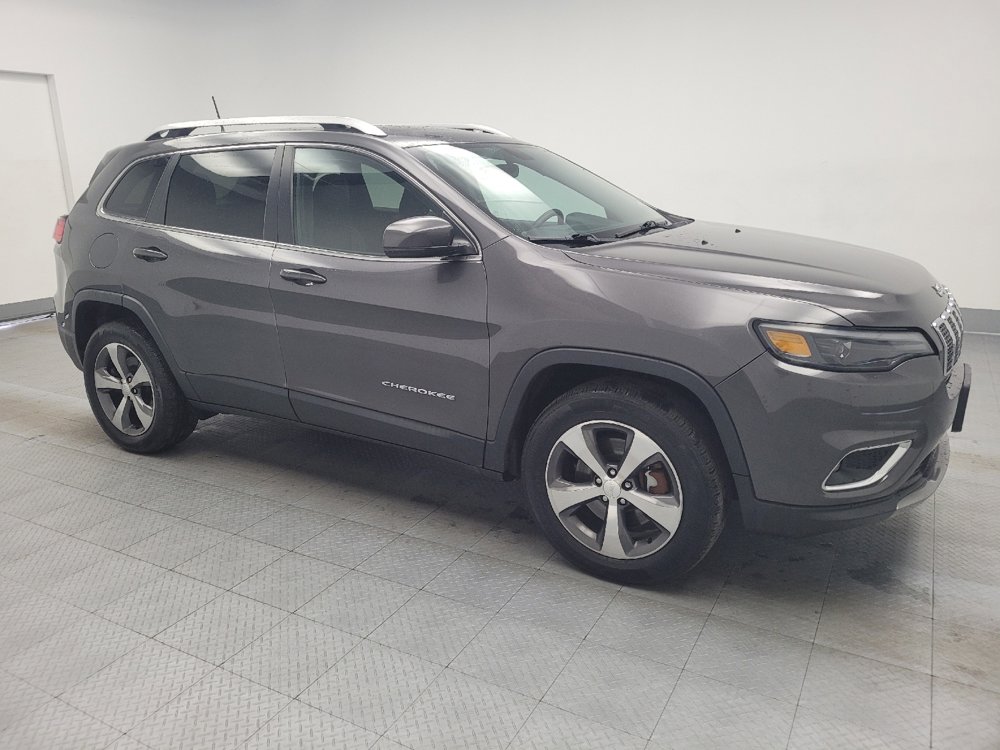 Used 2019 Jeep Cherokee Limited image 11