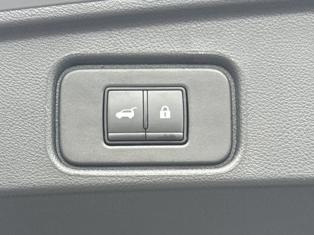 Certified 2025 Nissan Pathfinder Platinum AWD/4WD image 13