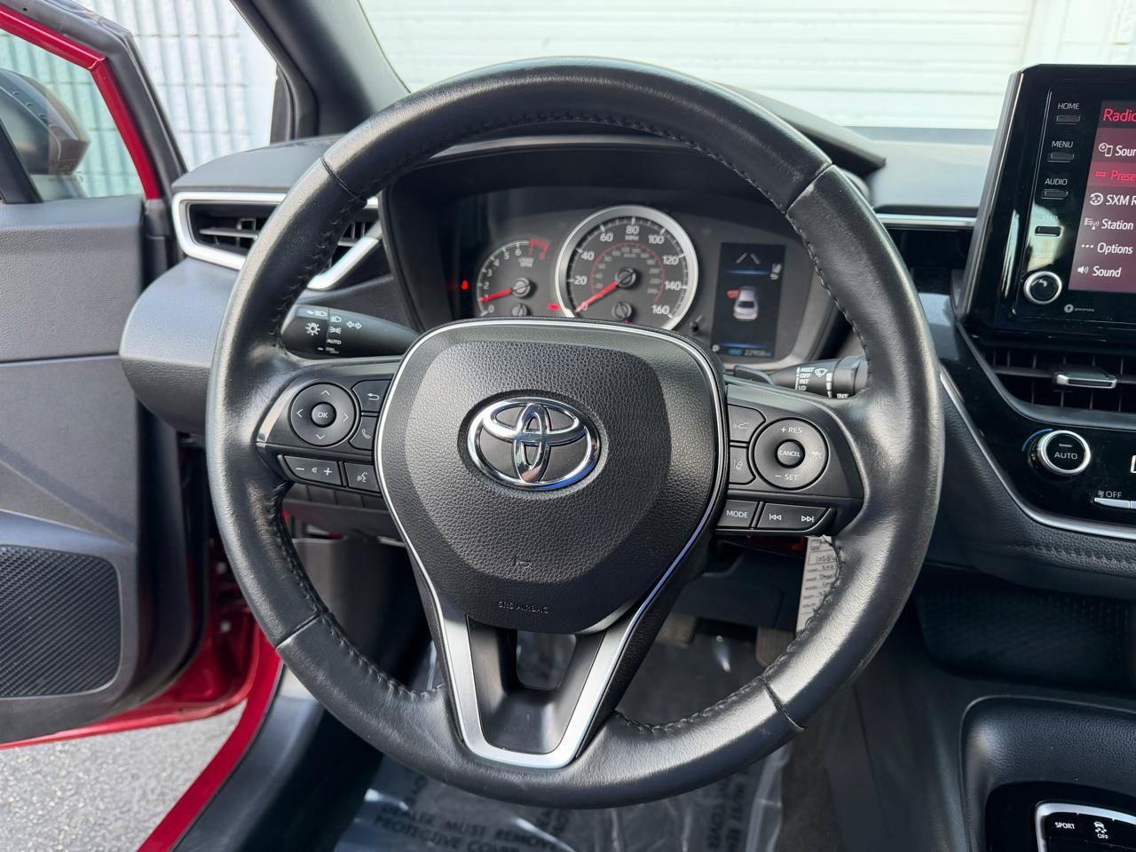Used 2022 Toyota Corolla SE FWD image 42