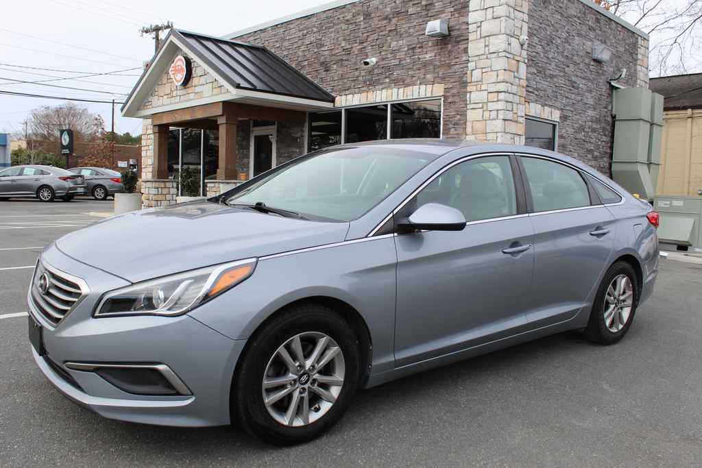 Used 2016 Hyundai Sonata SE