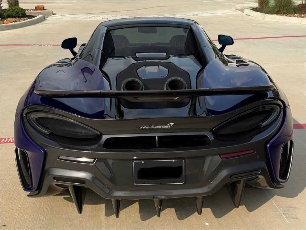 Used 2020 McLaren 600LT Spider RWD image 22