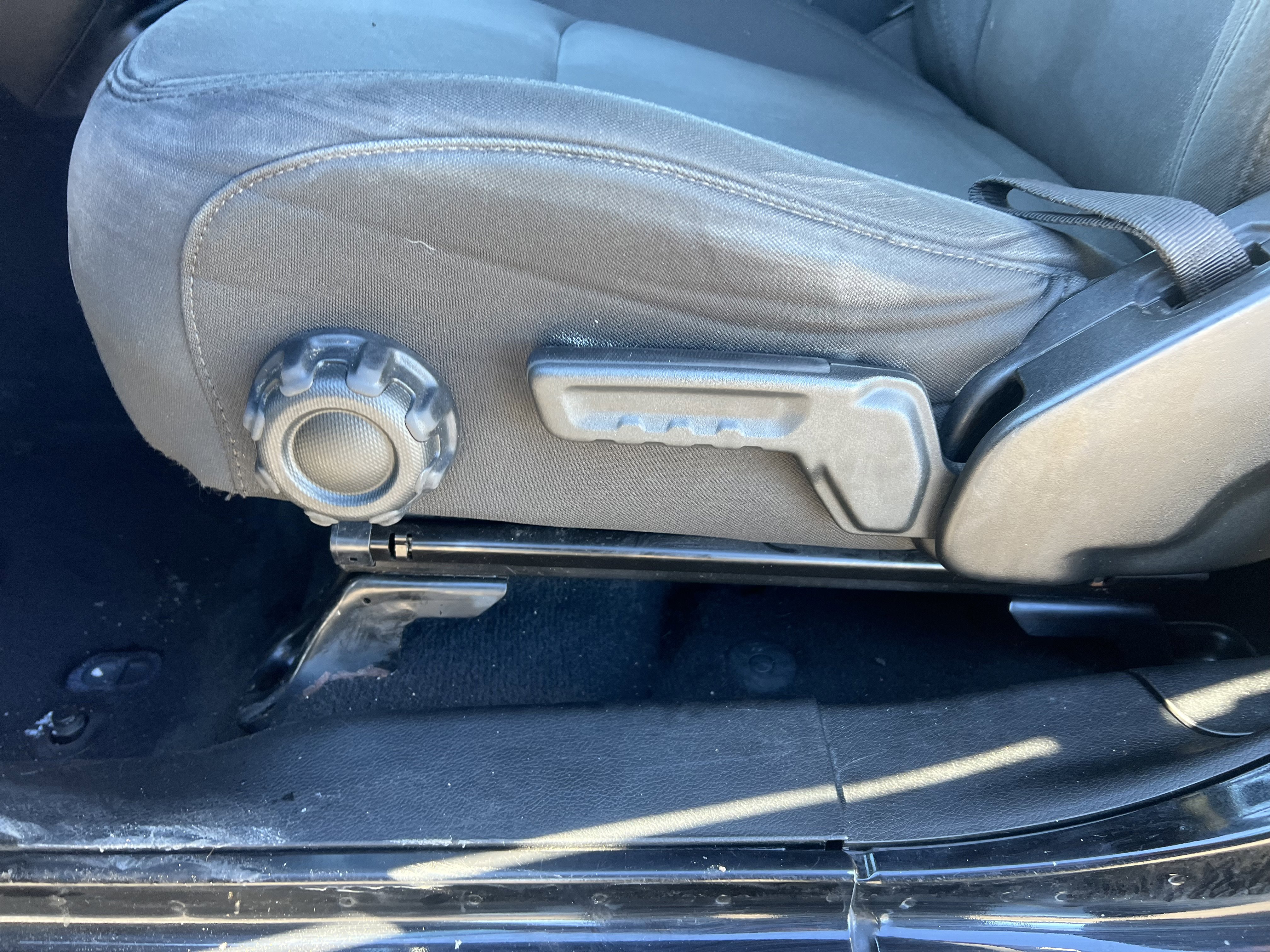 Used 2018 Jeep Wrangler Unlimited Sport S image 16