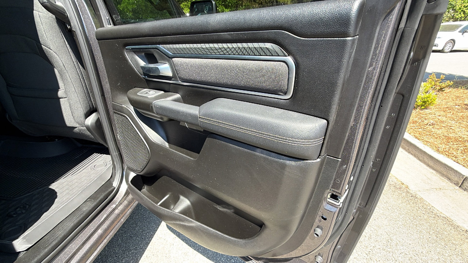 Used 2025 RAM 1500 Big Horn RWD image 20