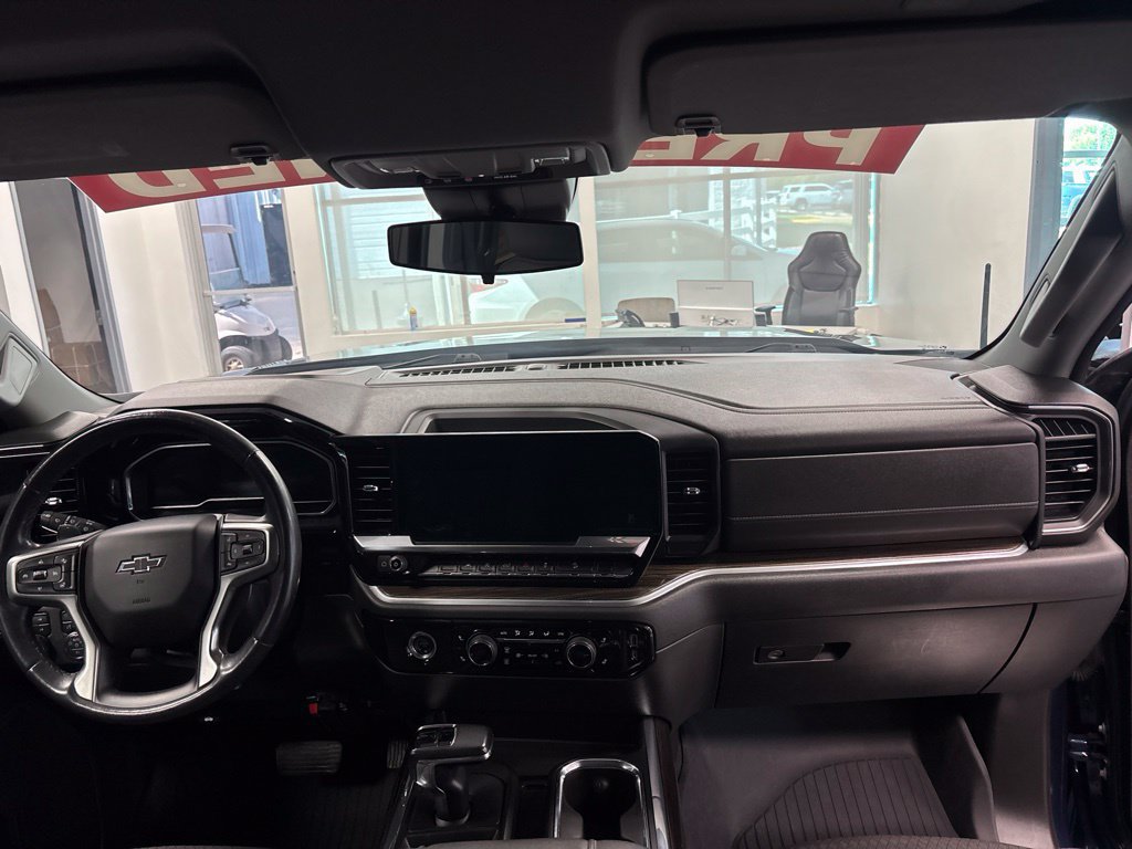 Used 2023 Chevrolet Silverado 1500 RST AWD/4WD image 13