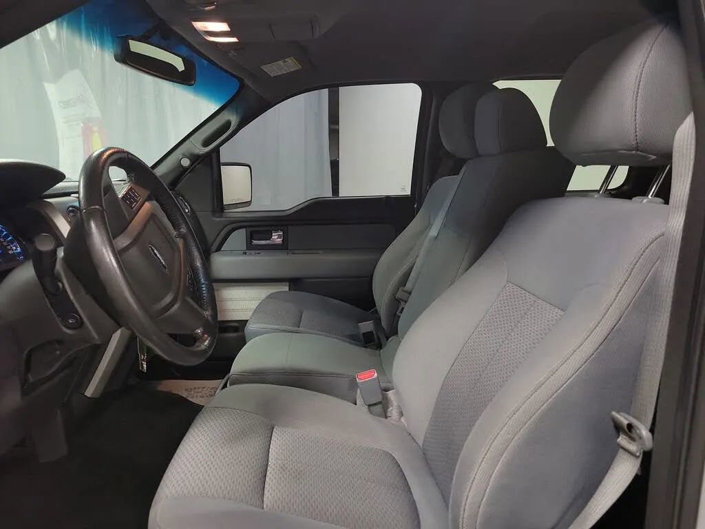 Used 2014 Ford F150 XLT image 8