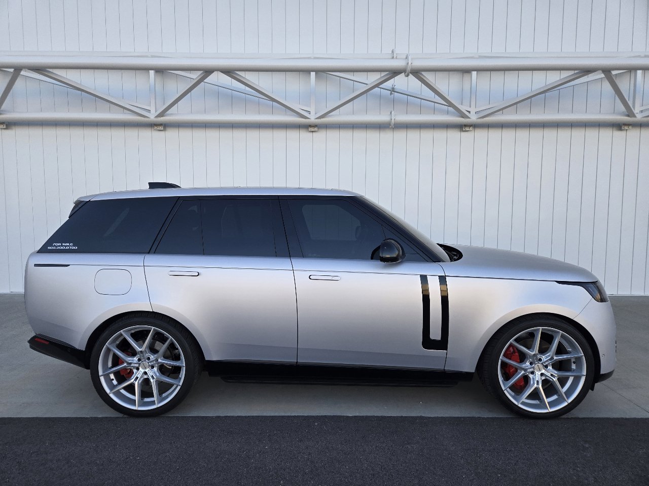 Used 2023 Land Rover Range Rover SE