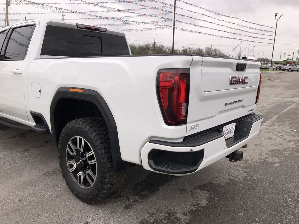 Used 2022 GMC Sierra 3500 AT4 w/ AT4 Preferred Package AWD/4WD image 12
