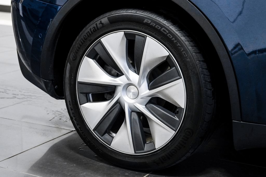 Used 2021 Tesla Model Y Long Range AWD/4WD image 61