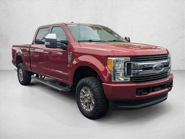 Used 2017 Ford F250 XLT w/ XLT Premium Package image 3