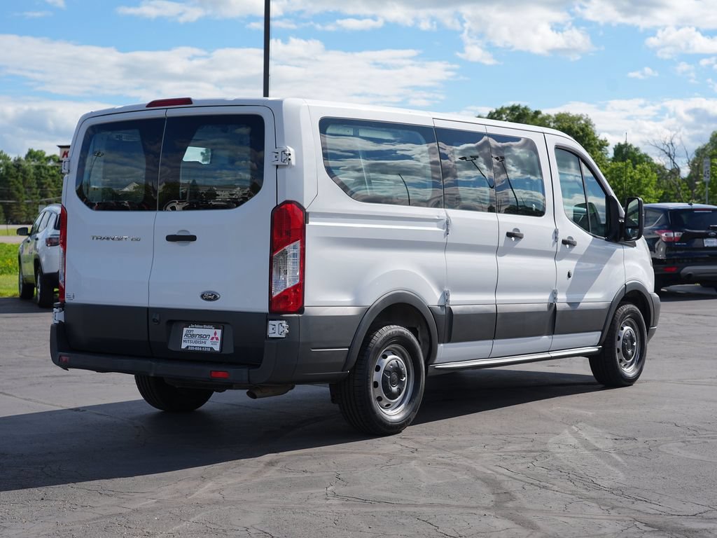 Used 2016 Ford Transit 150 130 Low Roof RWD image 3