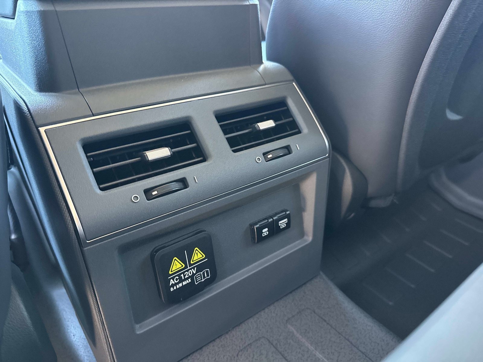 New 2025 INEOS Grenadier AWD/4WD image 12