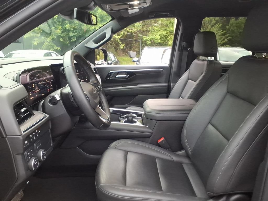 Certified 2025 Chevrolet Tahoe Z71 AWD/4WD image 10