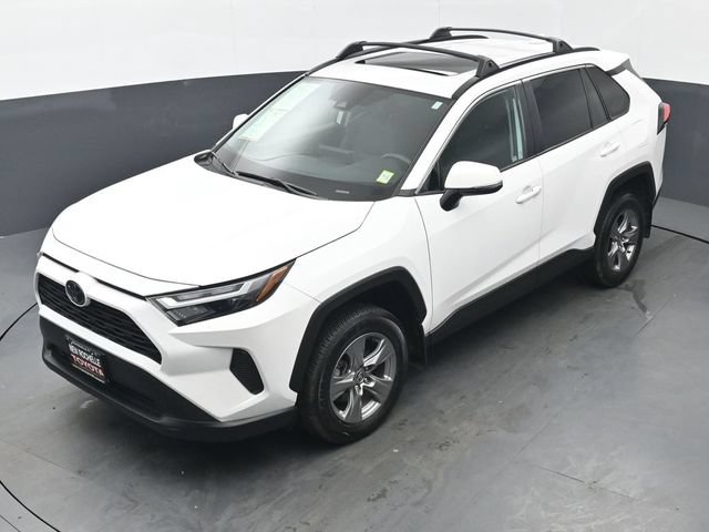 Certified 2024 Toyota RAV4 XLE w/ Convenience Package AWD/4WD image 39
