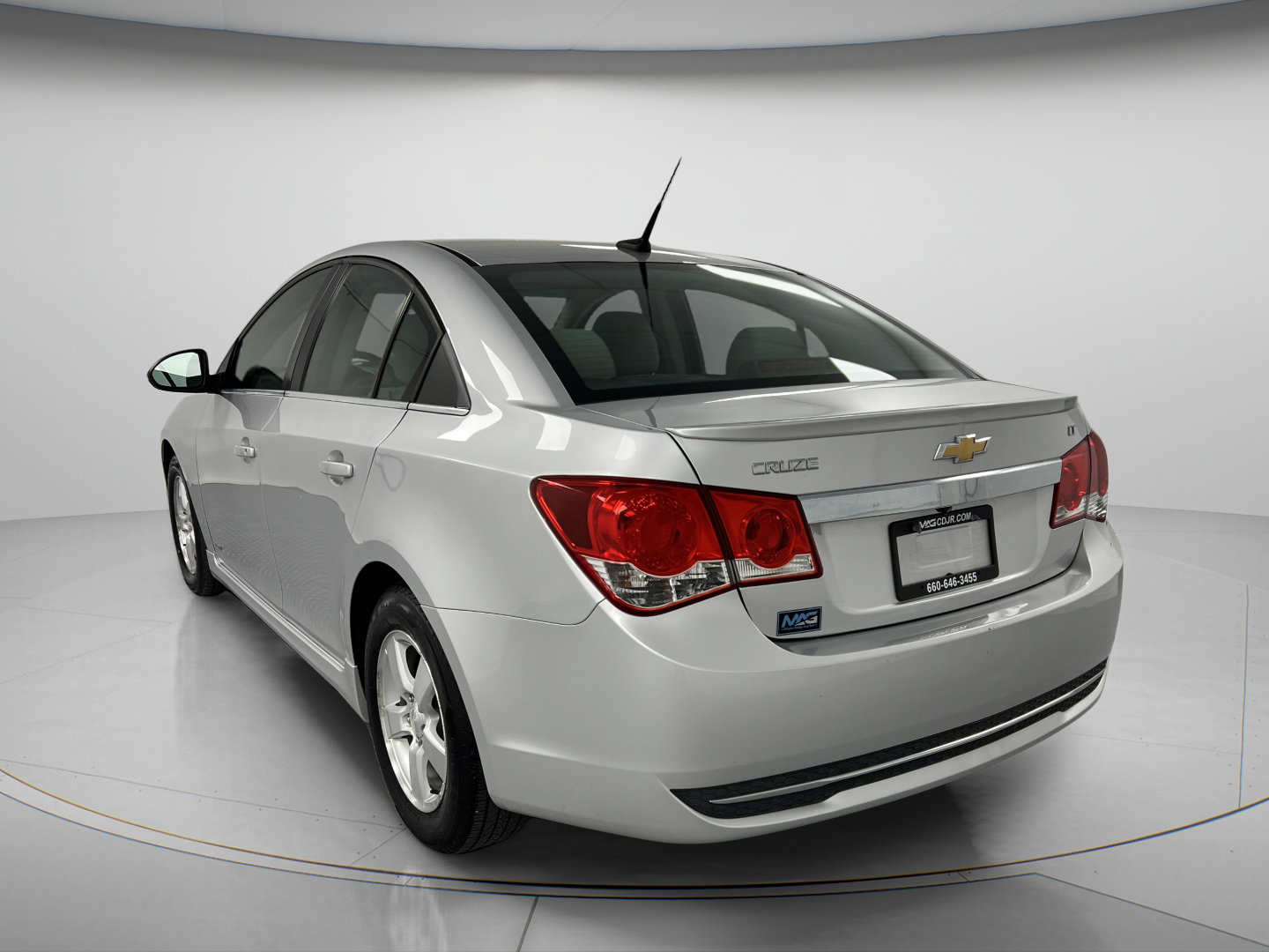 Used 2014 Chevrolet Cruze LT w/ All-Star Edition FWD image 6