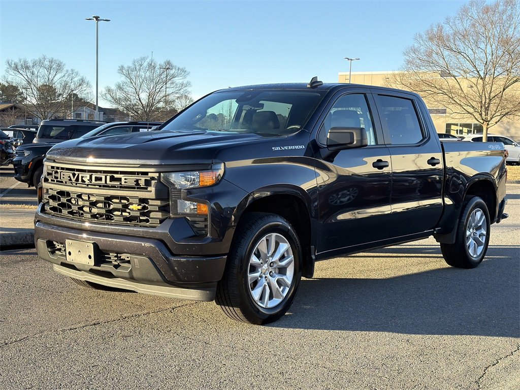 Used 2023 Chevrolet Silverado 1500 Custom image 6