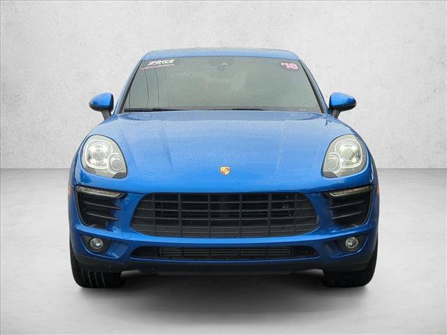 Used 2018 Porsche Macan AWD/4WD image 2