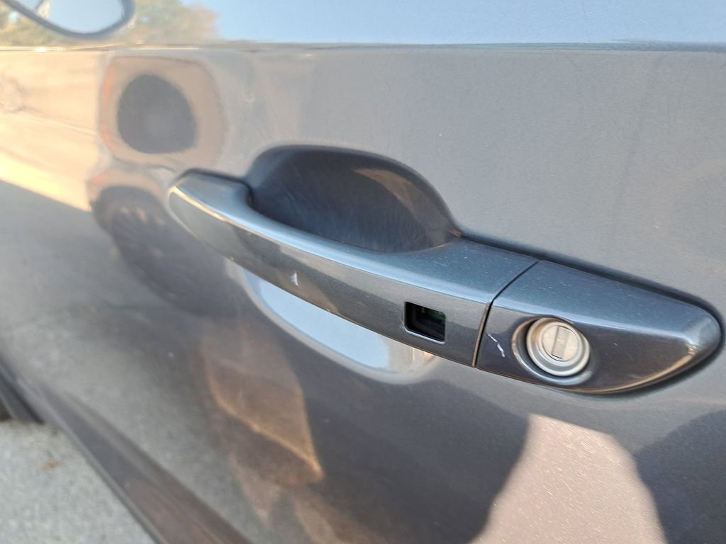 Used 2016 Hyundai Tucson Sport image 7