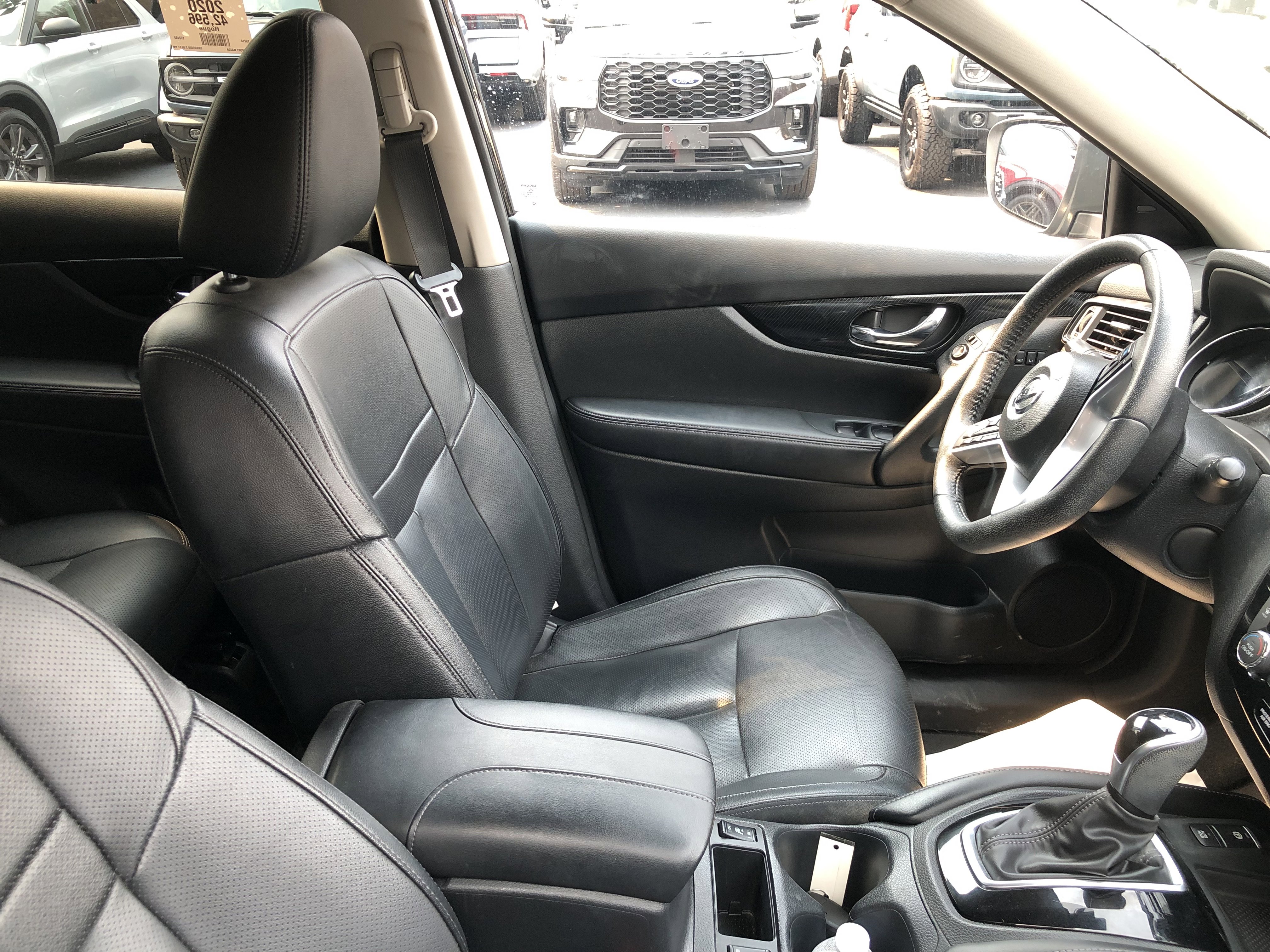 Used 2020 Nissan Rogue SL w/ Premium Package image 10