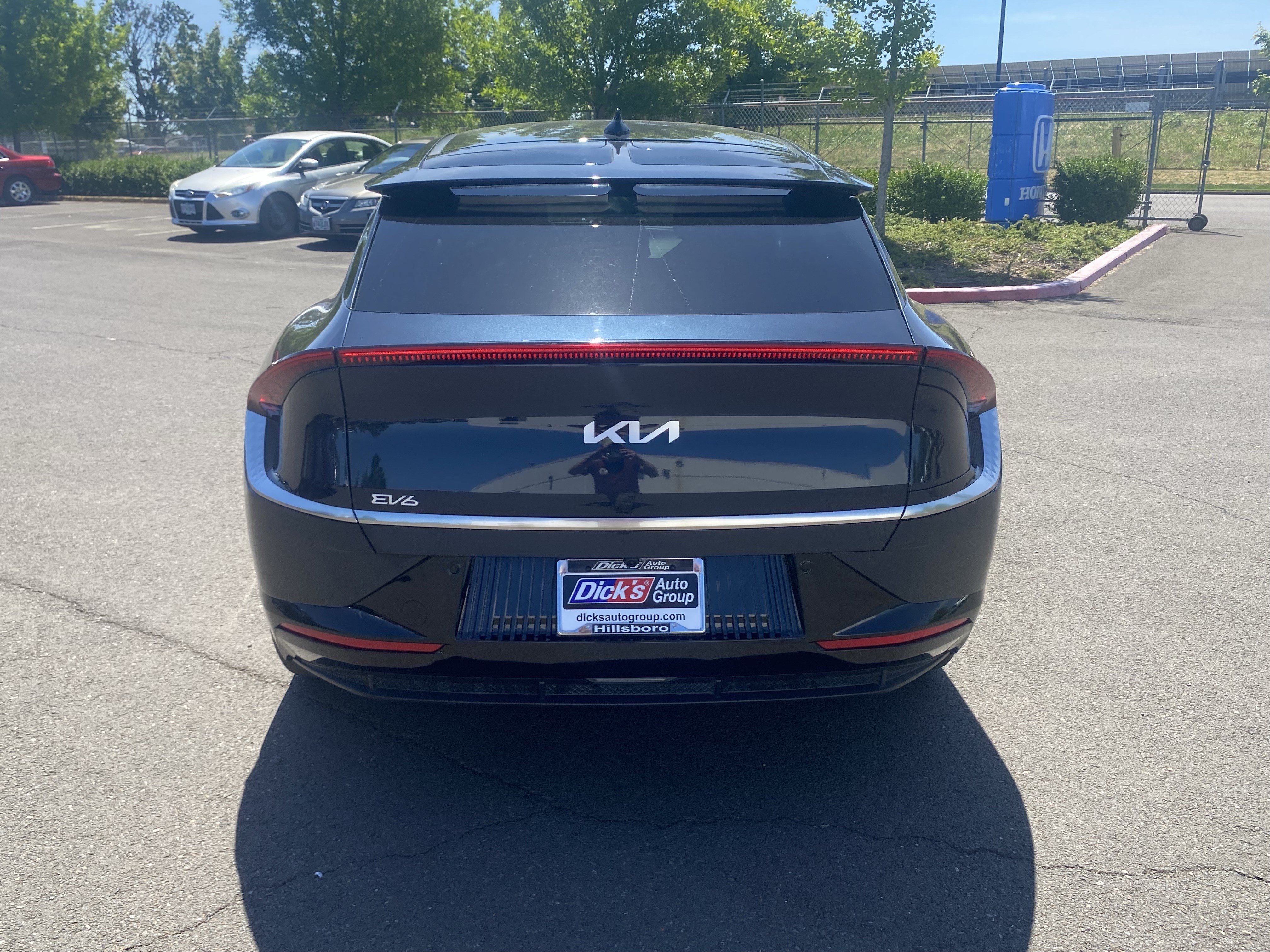 Used 2024 Kia EV6 Wind w/ Wind Technology Package AWD/4WD image 4