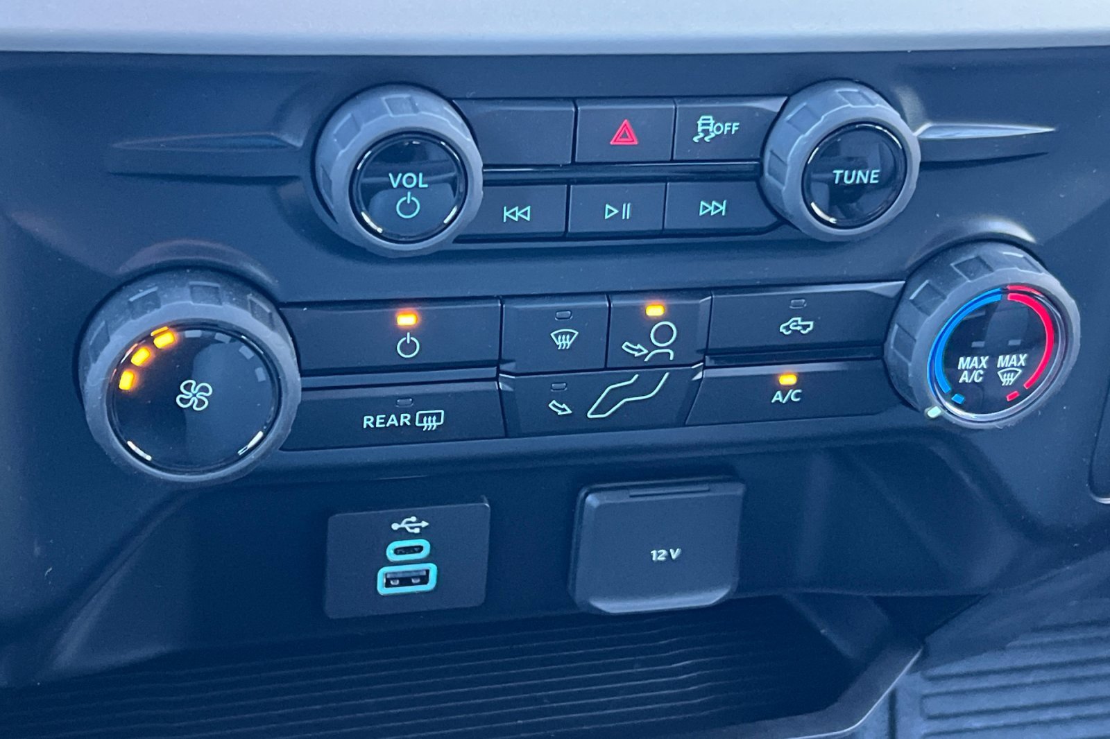 New 2026 Ford F350 XL w/ XL Chrome Package image 20