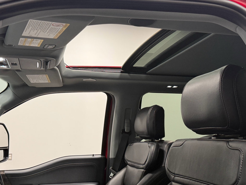 Certified 2024 Ford F250 Lariat w/ Lariat Ultimate Package image 30