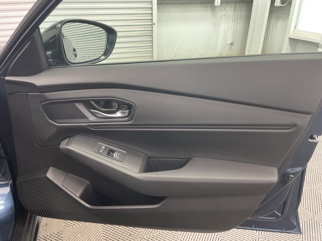 Used 2025 Honda Accord SE image 34