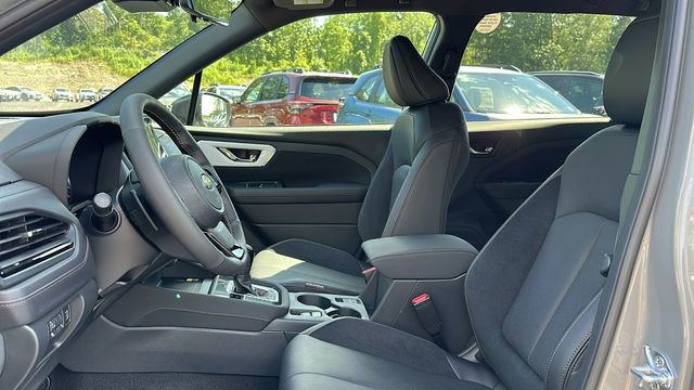 New 2025 Subaru Forester Touring image 7