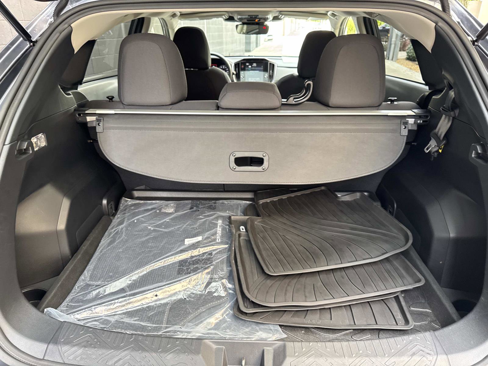 Used 2025 Subaru Crosstrek 2.0i Premium image 5