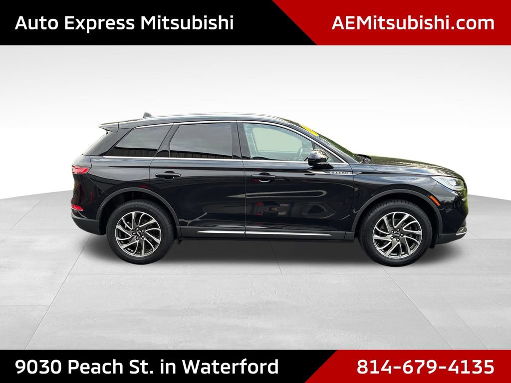 Used 2021 Lincoln Corsair AWD w/ Equipment Group 101A image 8