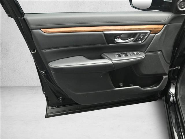 Used 2020 Honda CR-V Touring image 18