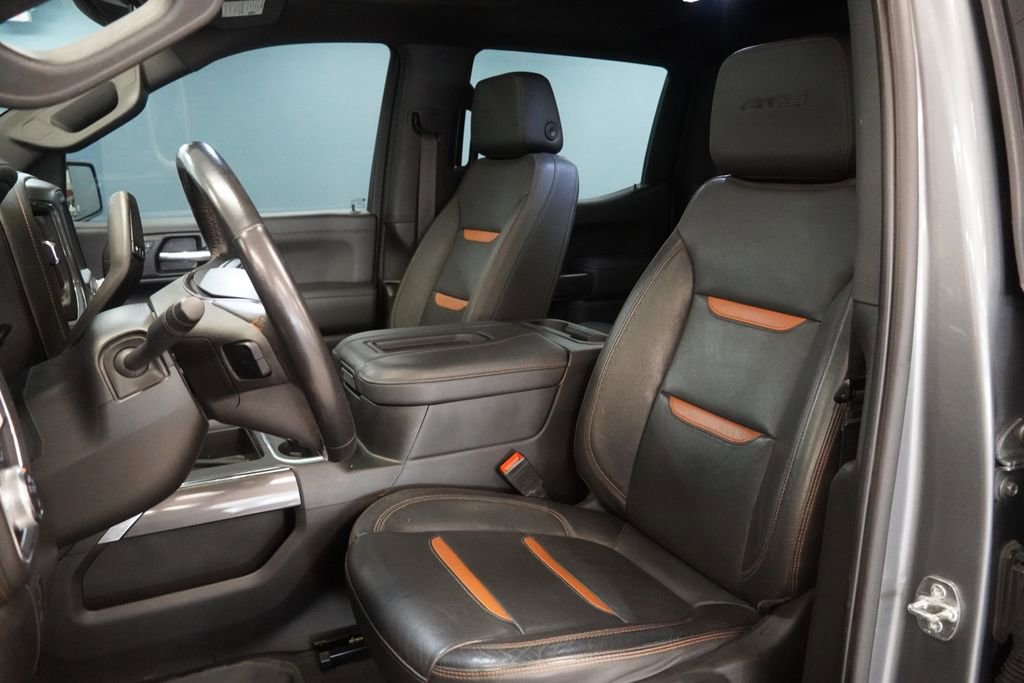 Used 2022 GMC Sierra 1500 AT4 w/ AT4 Preferred Package AWD/4WD image 3