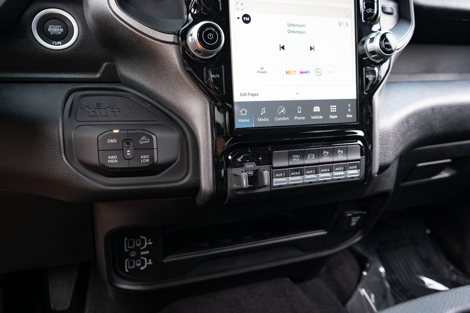 New 2026 RAM 2500 Warlock AWD/4WD image 25
