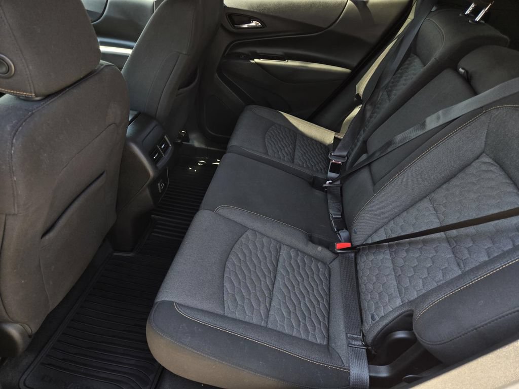 Used 2019 Chevrolet Equinox LT w/ Driver Convenience Package FWD image 12