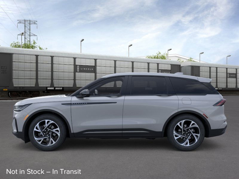 New 2026 Lincoln Nautilus Premier image 2