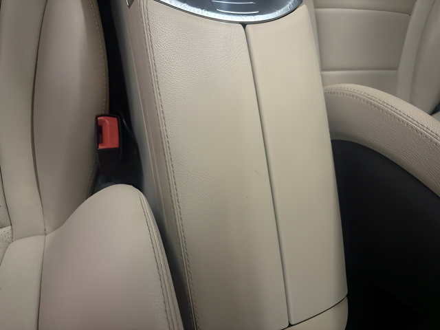 Used 2018 Mercedes-Benz C 300 4MATIC Sedan image 16