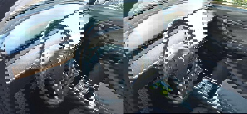 Used 2018 Tesla Model 3 Long Range image 8