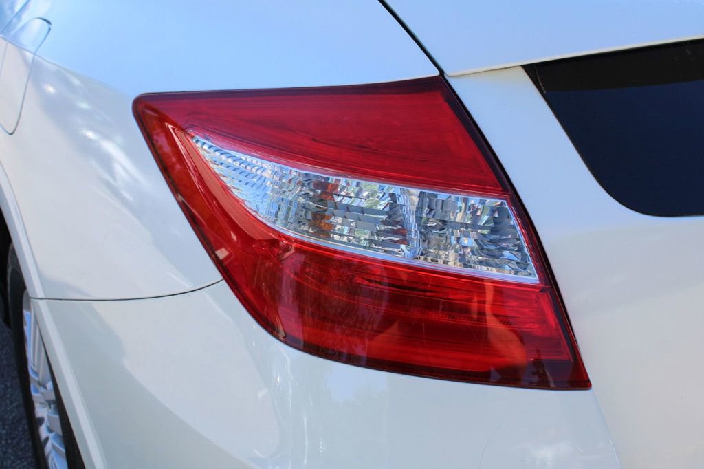Used 2015 Honda Crosstour EX image 10