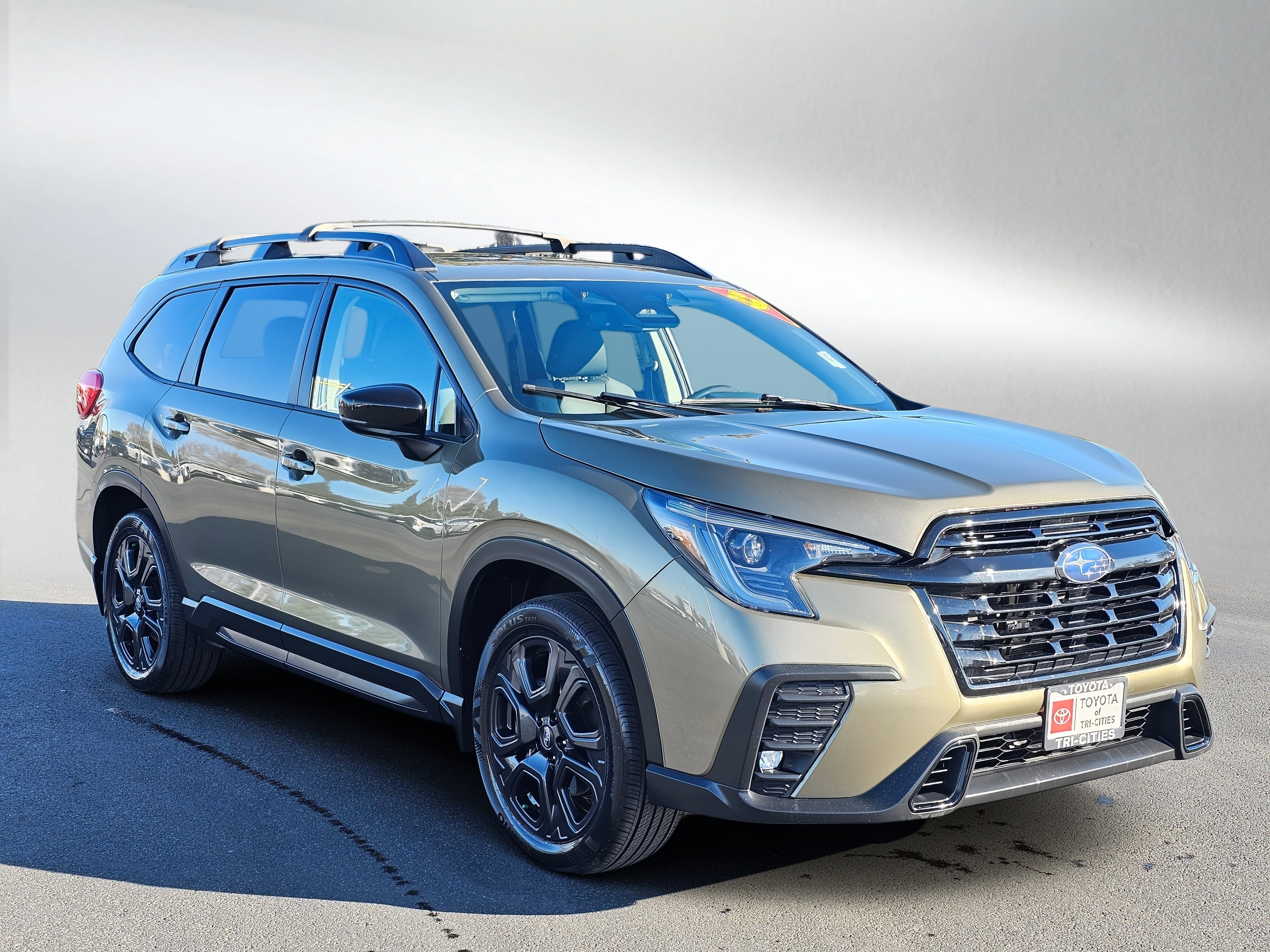 Used 2025 Subaru Ascent Onyx Edition AWD/4WD image 7
