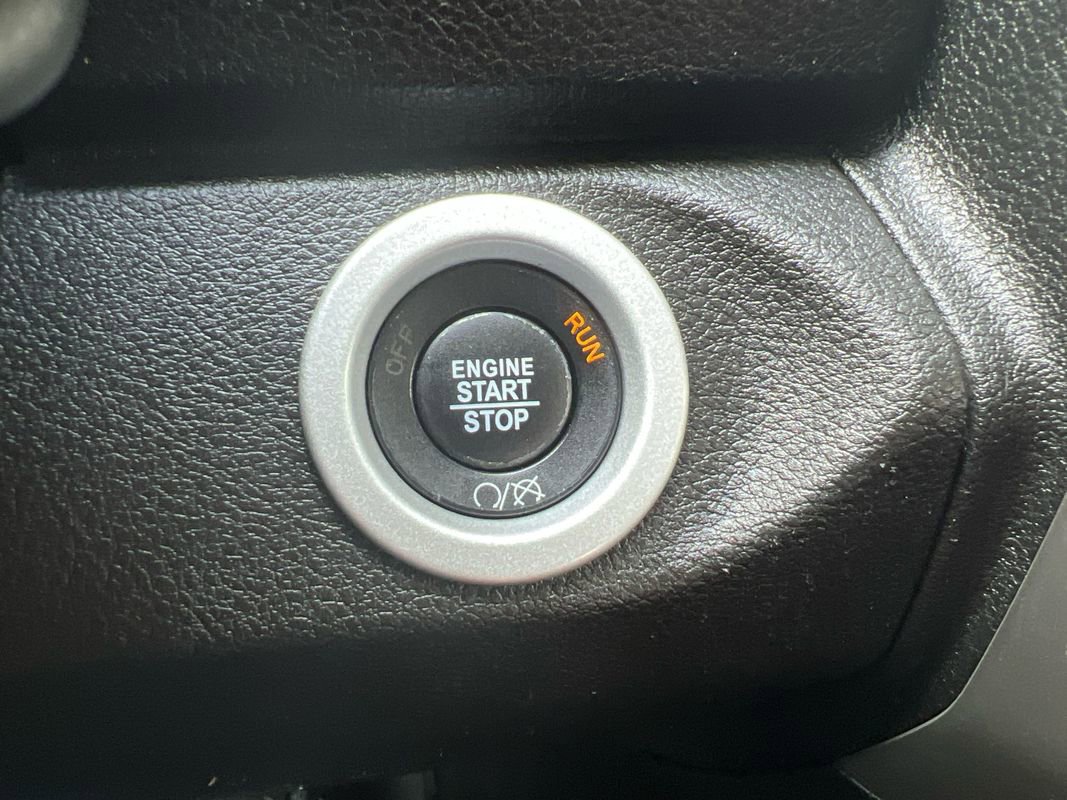 Used 2018 RAM 2500 Laramie image 30