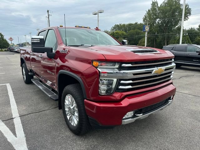 Used 2023 Chevrolet Silverado 2500 High Country w/ Z71 Off-Road Package AWD/4WD image 4