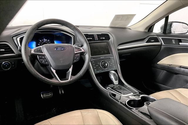 Used 2014 Ford Fusion Titanium FWD image 2