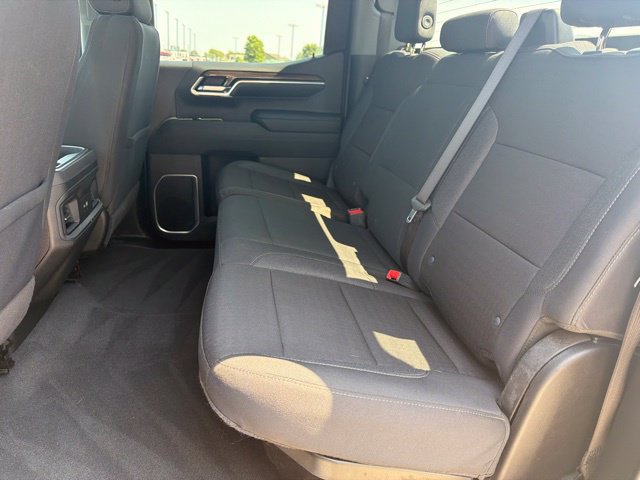 Used 2024 Chevrolet Silverado 1500 LT w/ Z71 Off-Road Package AWD/4WD image 15